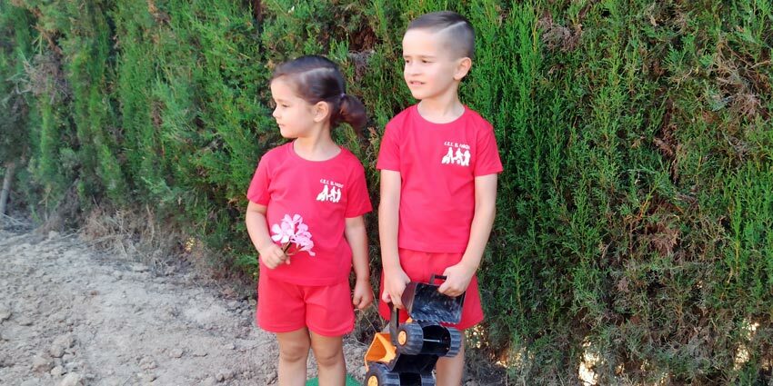 Uniformes escuelas infantiles